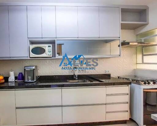 Apartamento à venda com 2 quartos, 67m² - Foto 8