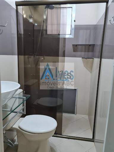 Apartamento para alugar com 2 quartos, 50m² - Foto 11