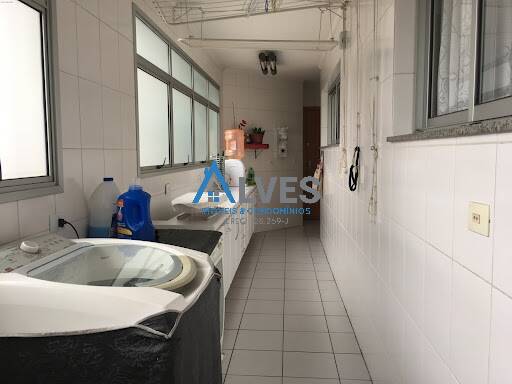 Apartamento à venda com 4 quartos, 165m² - Foto 9