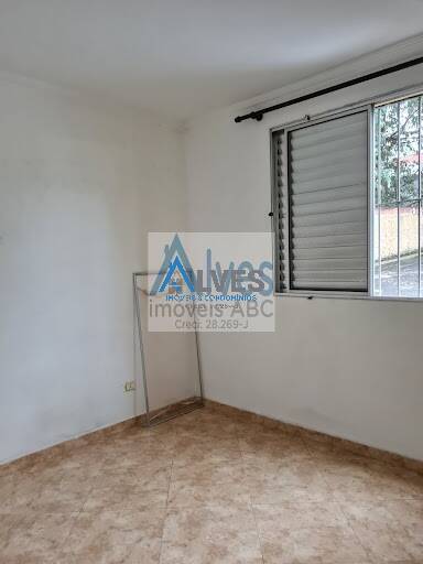 Apartamento para alugar com 2 quartos, 50m² - Foto 12