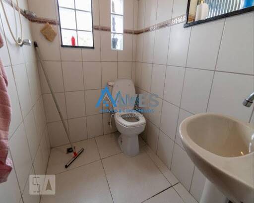 Sobrado à venda com 4 quartos, 250m² - Foto 13