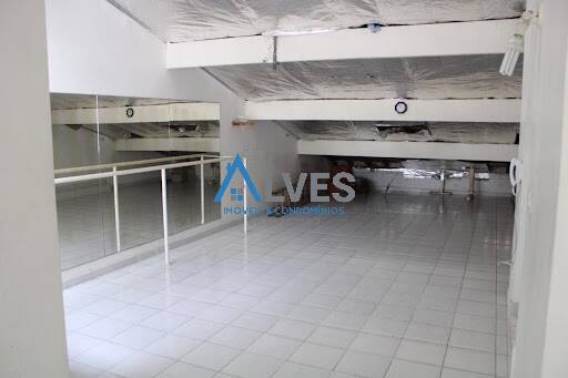 Sobrado à venda com 4 quartos, 200m² - Foto 10