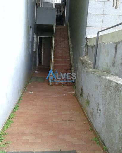 Sobrado à venda com 6 quartos, 128m² - Foto 12