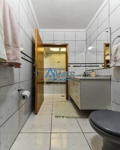 Sobrado à venda com 3 quartos, 180m² - Foto 23