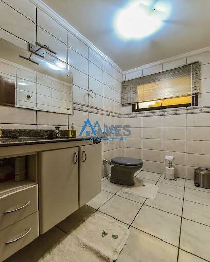 Sobrado à venda com 3 quartos, 180m² - Foto 12