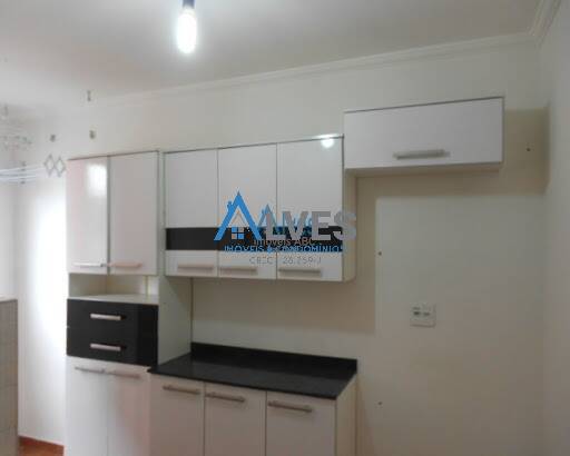 Apartamento à venda com 2 quartos, 49m² - Foto 4