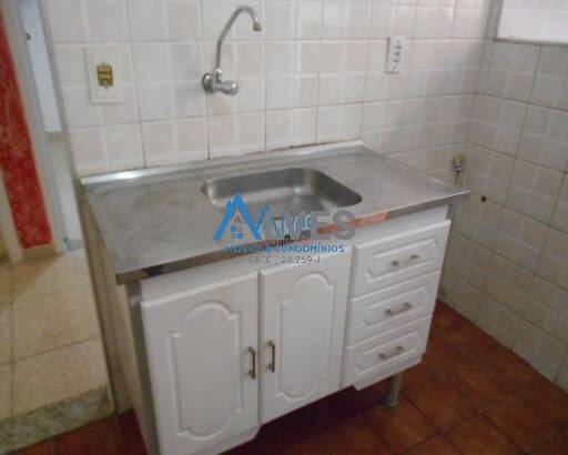 Apartamento à venda com 2 quartos, 49m² - Foto 2