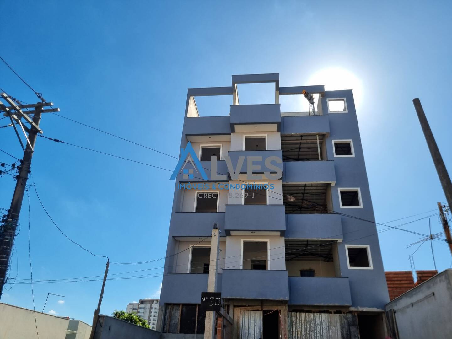 Apartamento à venda com 2 quartos, 100m² - Foto 1